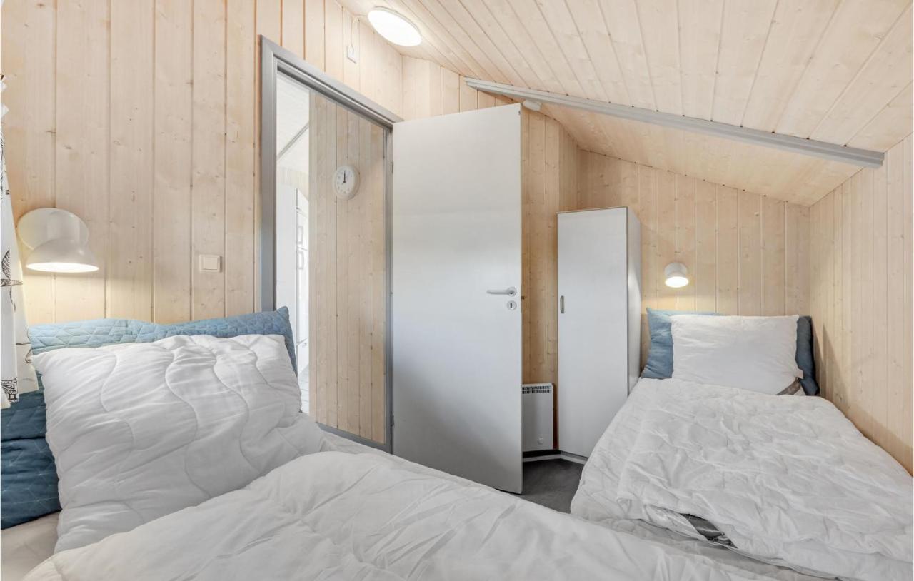 Stunning Home In Hvide Sande With Kitchen Bjerregård Kültér fotó